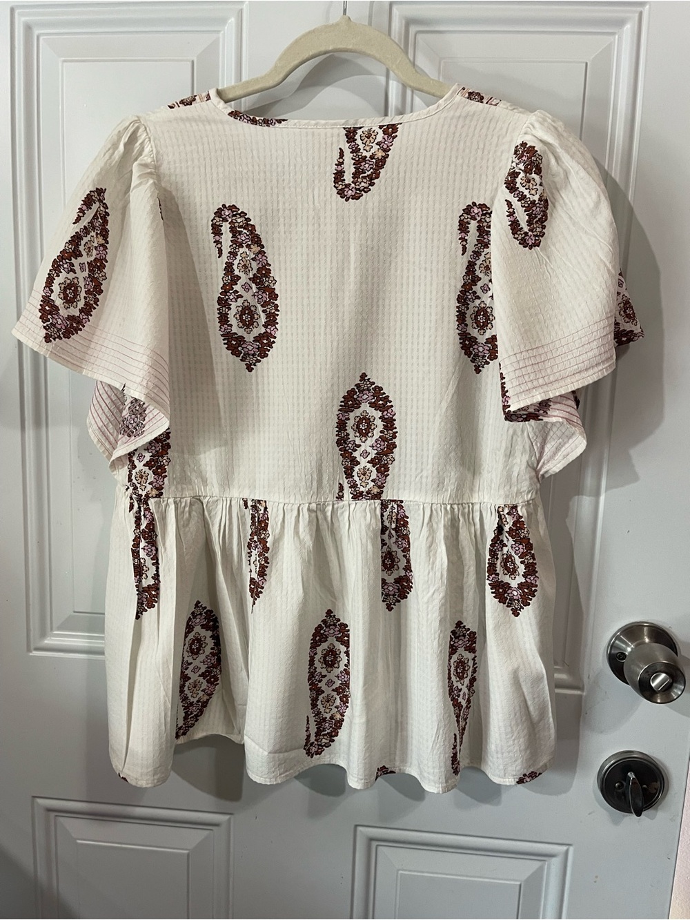 Knox Rose Cream Peasant Tunic with Burgundy Floral Print - Picture 3 of 4